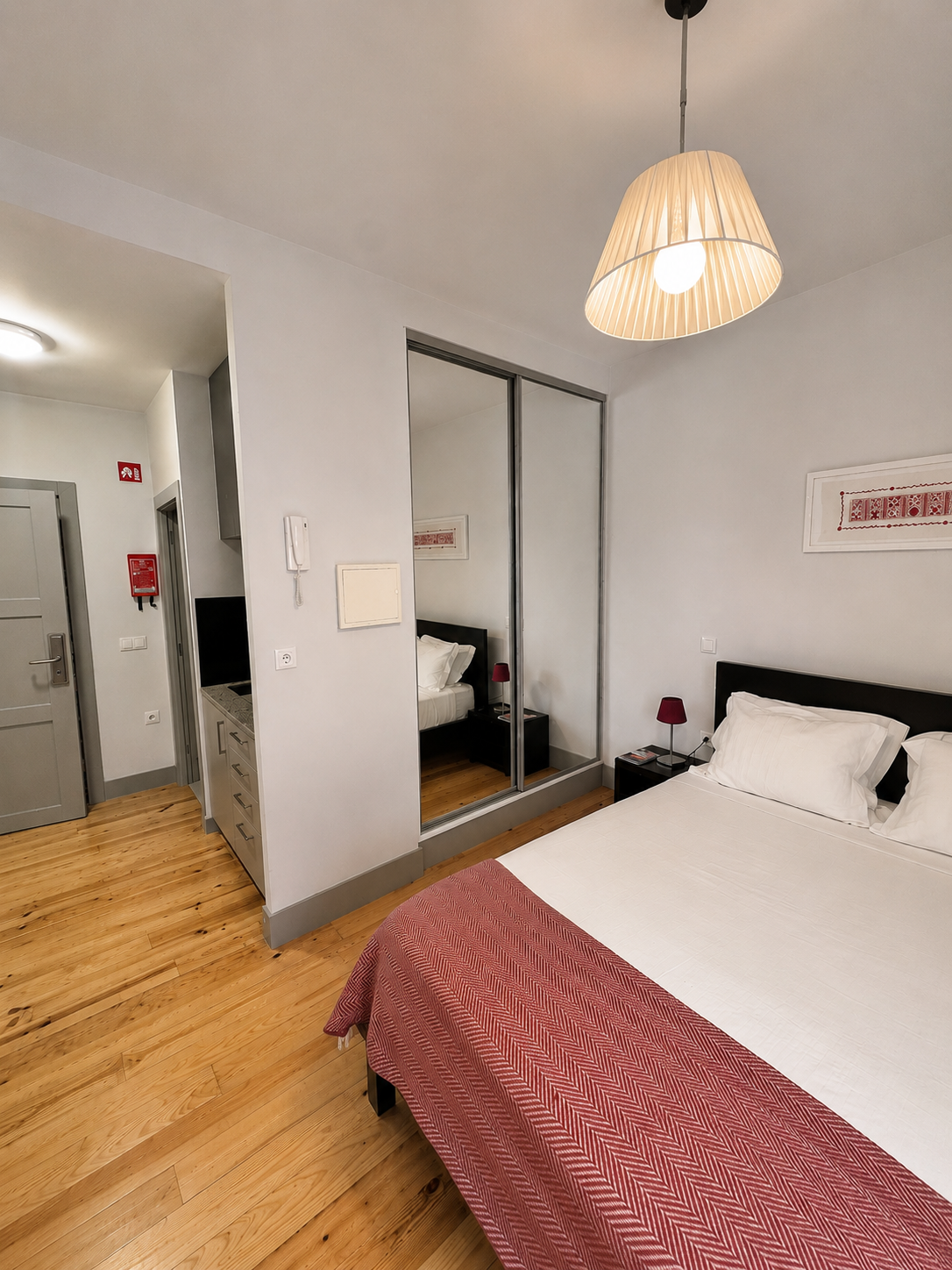 Quarto duplo Teresa de Leão com ar condicionado em Guimarães